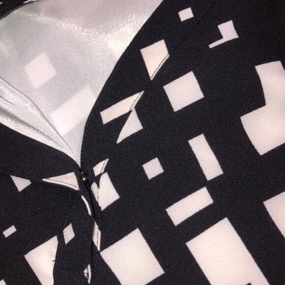 Skies are blue sold at Anthropologie small tunic top - Picture 4 of 8